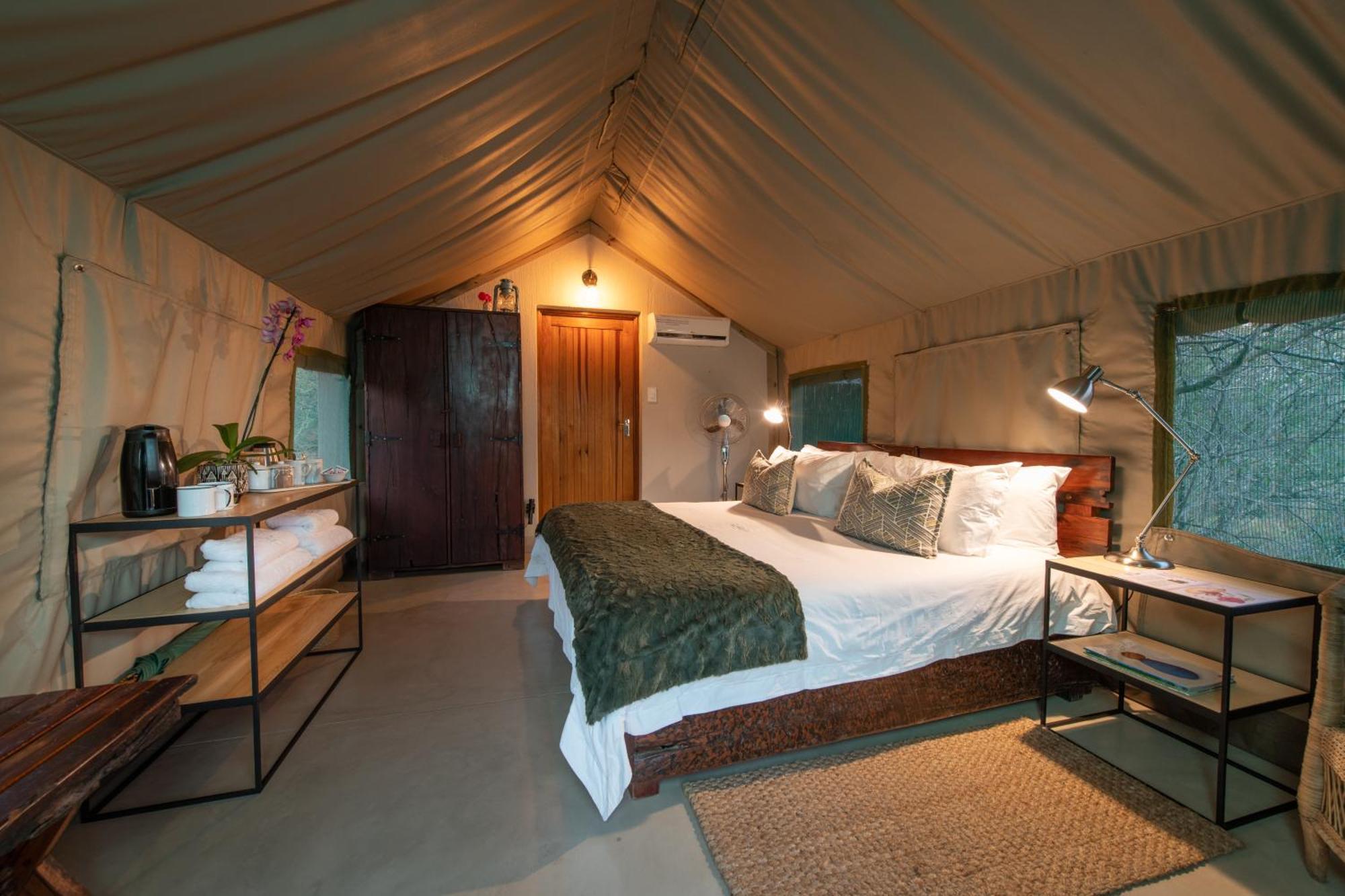 Sausage Tree Safari Camp Balule Game Reserve Exterior foto